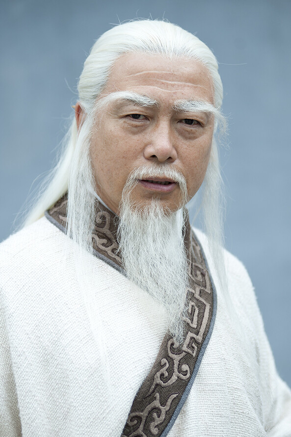 百家姓龙族的后裔演员定妆照