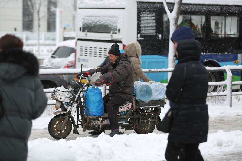 沈阳的雪刷爆朋友圈,这些人火了!